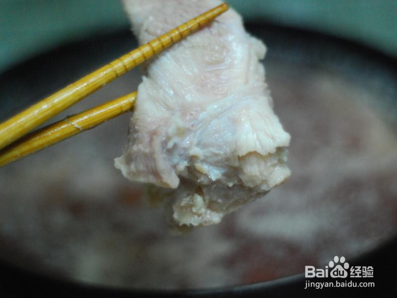 铸铁锅红酒炖牛肉的做法