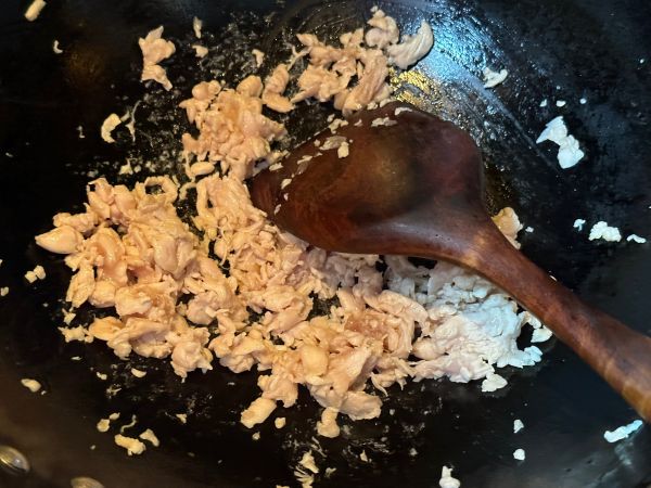 味道芦笋木耳熘鸡片