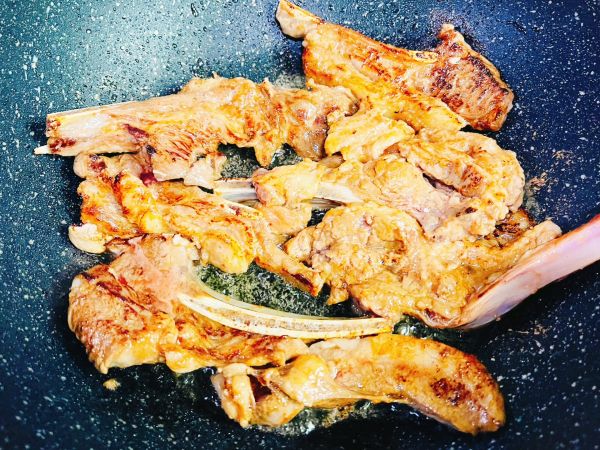 宝贝爱上鲜香羊排