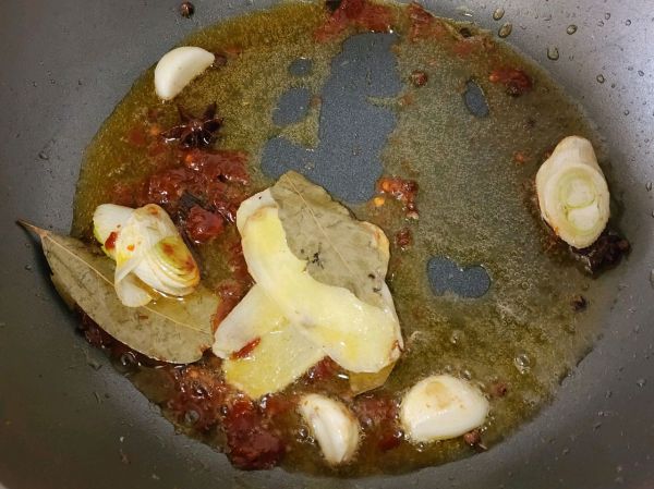 排骨炖豆角乱炖