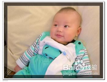 怎样帮助宝宝定时养成排便的好习惯