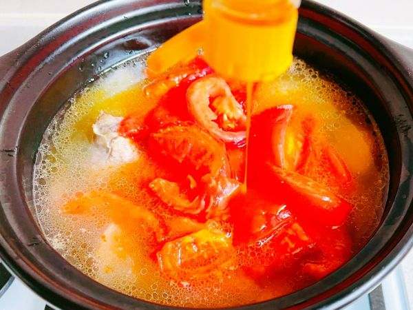 秋日肉排蕃茄红汤