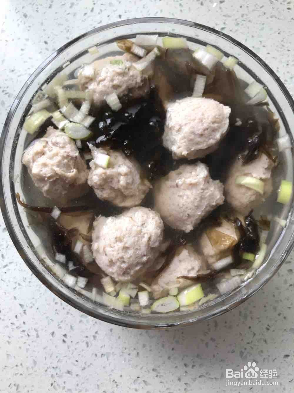 如何做美味的紫菜鱼丸汤