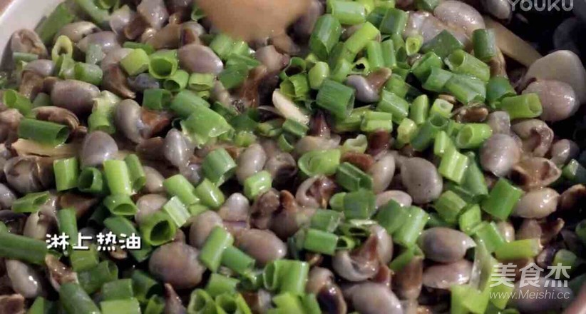 葱油黄泥螺的做法