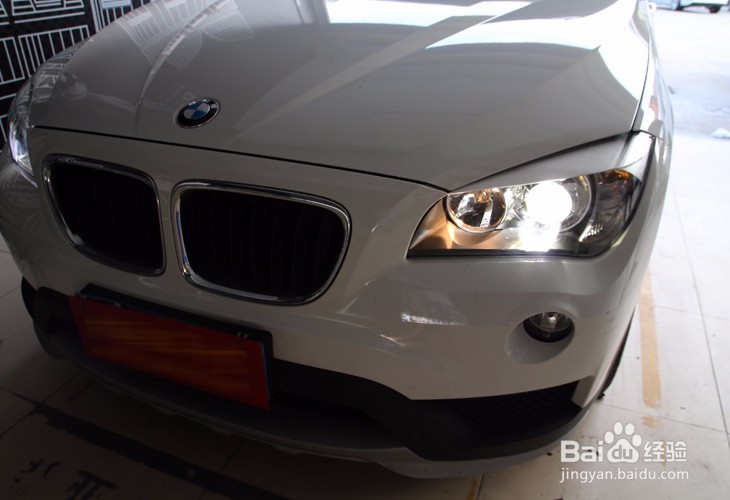 提高夜晚颜值,展现宝马X1眼睛的魅力