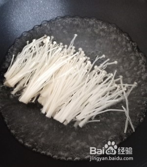 食补佳品金针菇拌菠菜的做法