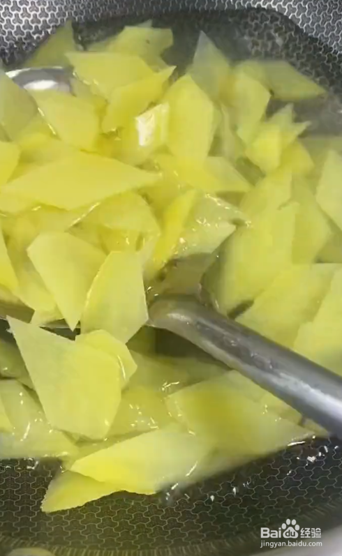 如何制作好吃的土豆片？