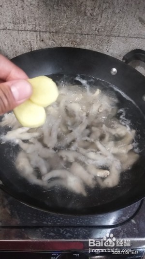 红烧鸡爪的做法