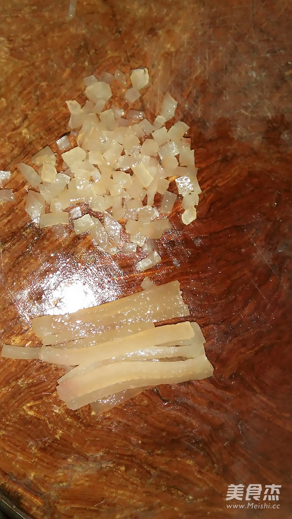 双色肉皮冻的做法