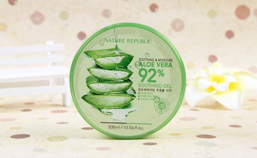 自然乐园芦荟胶怎么用在头发上