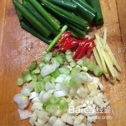爆炒羊肉的家常做法（爆炒羊肉的家常做法窍门）