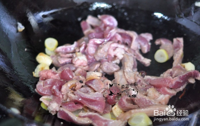 有机菜花炒肉的制作方法