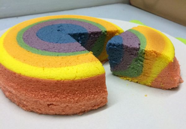 彩虹芝士蛋糕