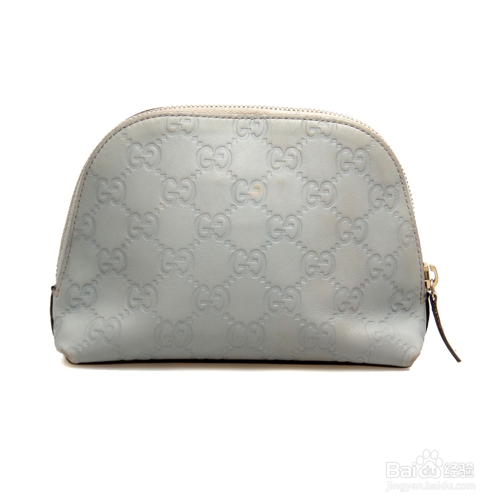 女生长途旅行时如何精简化妆包？