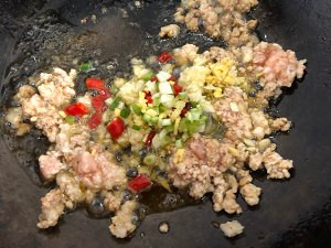 肉沫粉丝煲的做法