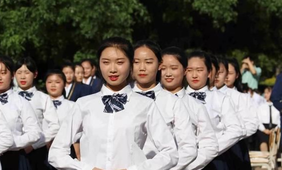 技校转职高学籍能不能转过去
