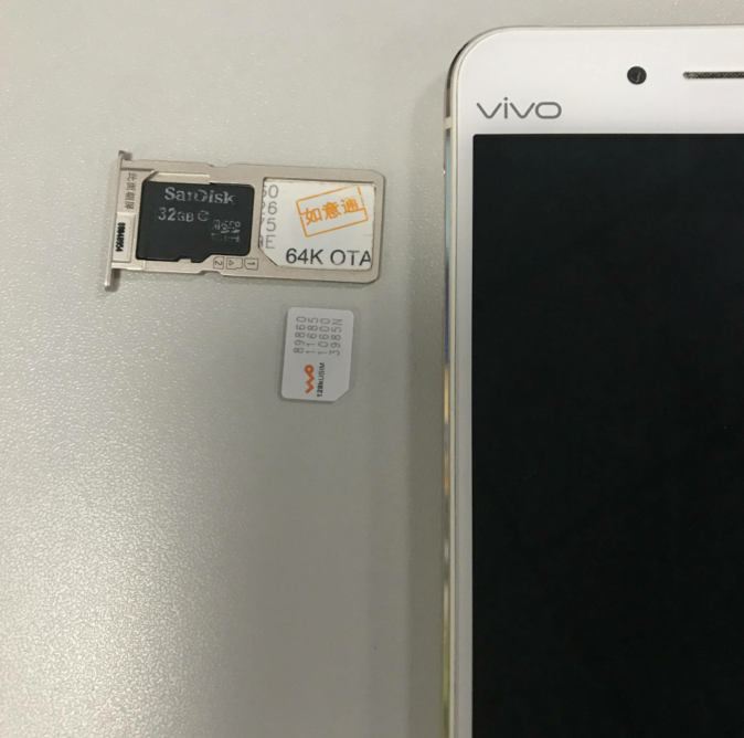 vivox6内存卡和两个SIM卡怎么装
