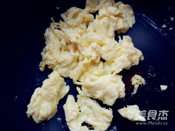 蒜薹炒鸡蛋的做法