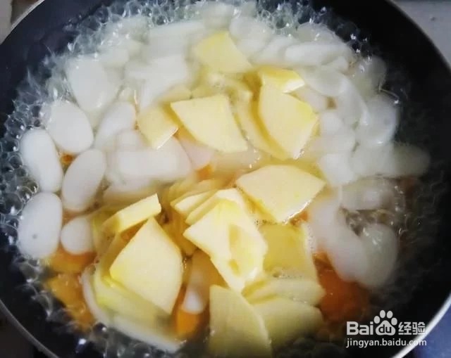 红薯年糕粥的烹饪