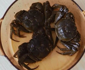 吮指油炸香辣六月黄