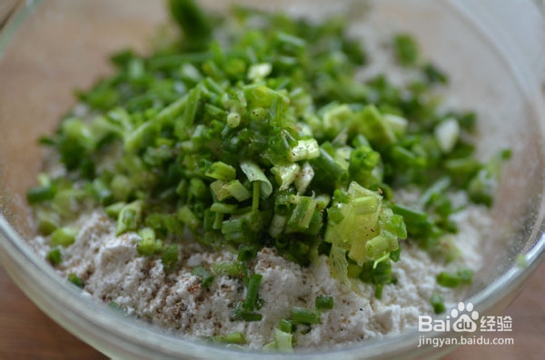 一步步教你做葱油饼