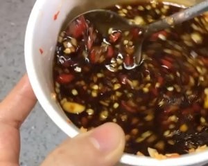 好吃到尖叫的酸辣鸡爪
