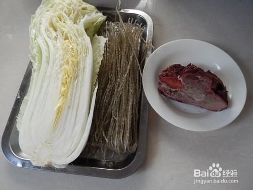 是菜也是主食：白菜牛肉炖粉条