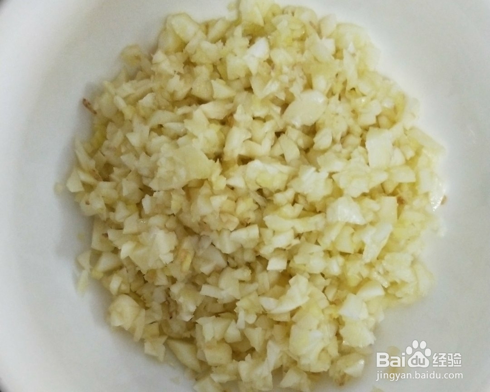 教你怎么做蒜蓉蒸扇贝