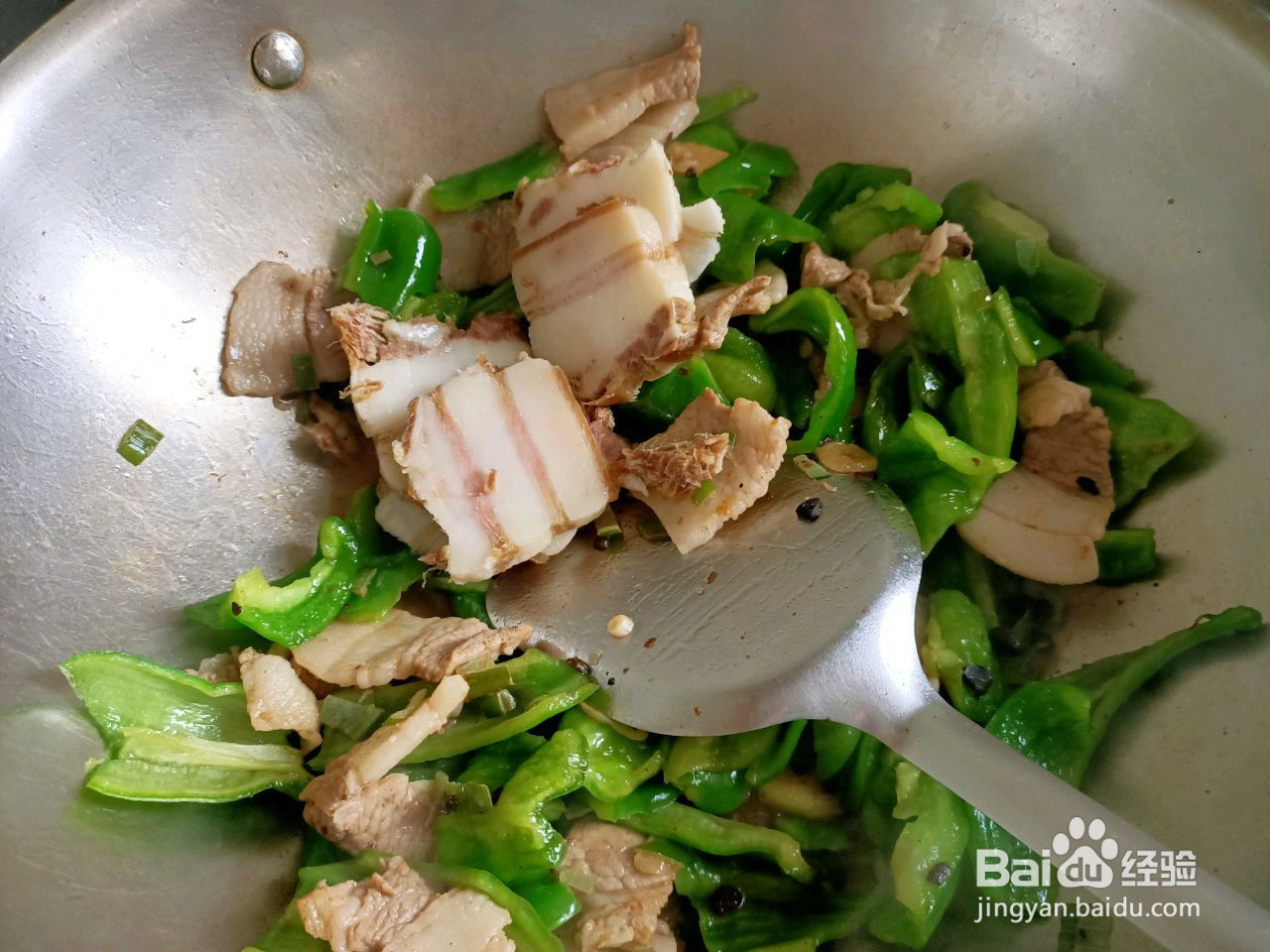 豆豉辣椒炒腊肉的做法