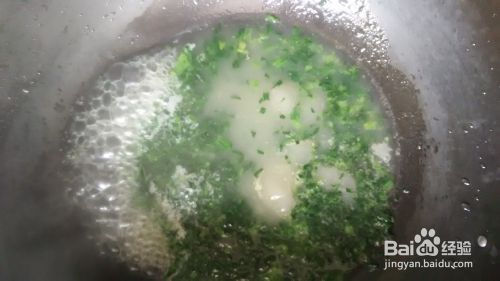 鸡汤菠菜营养饭的做法