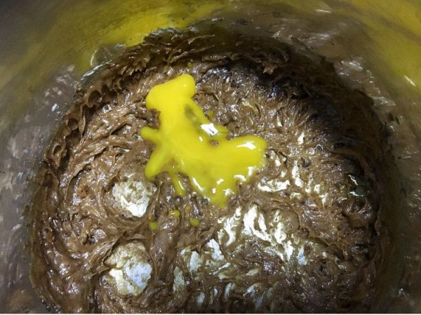 黑芝麻全麦饼干