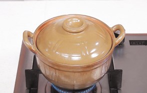 美味的蜂蜜炖燕窝
