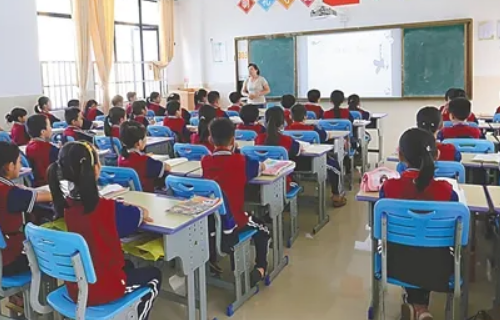 小学生评价手册学生的话怎么写