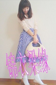 娇小女生心机装扮