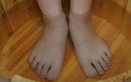 脚出汗多怎么办