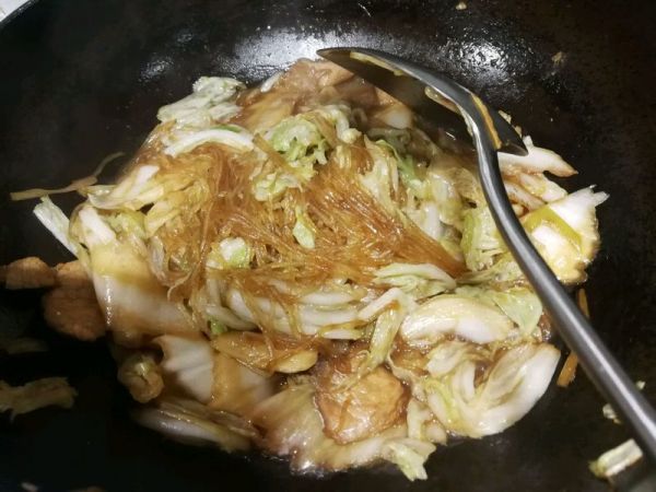 猪肉白菜炖粉条