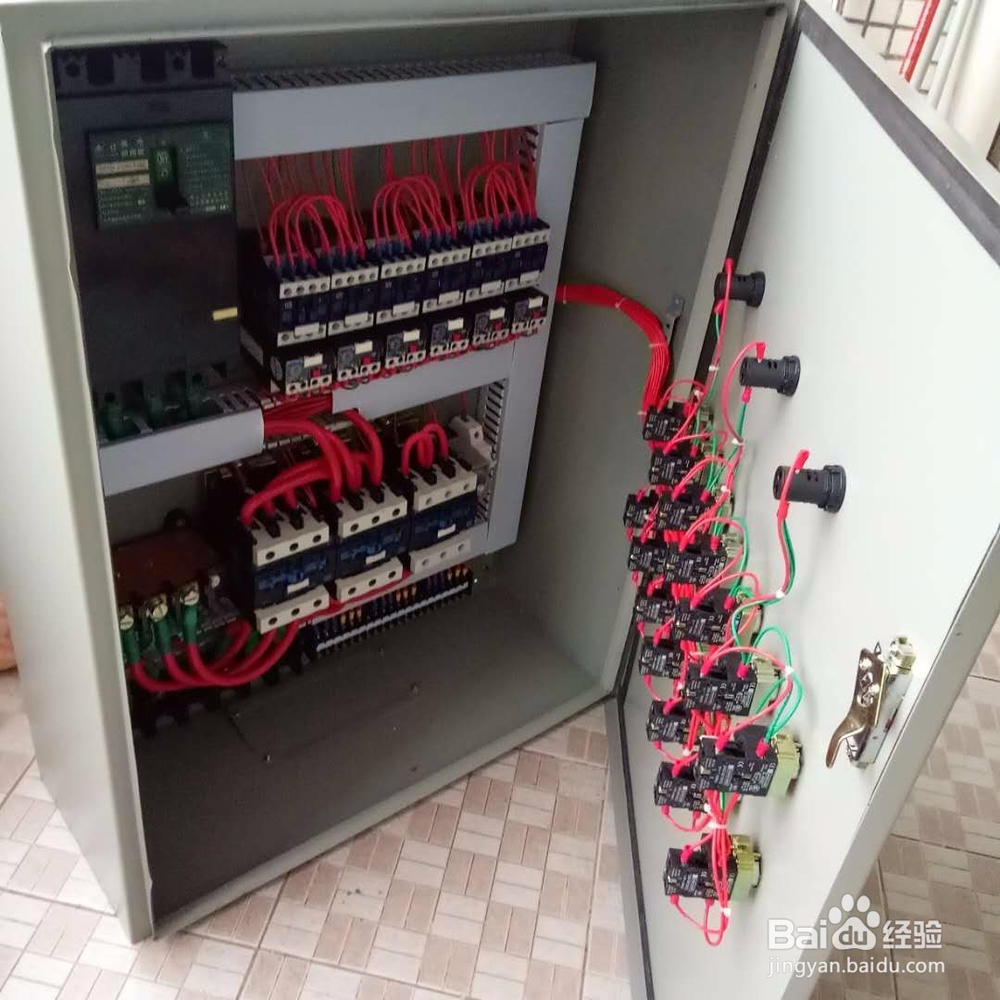 大功率电机星三角起动控制电箱的制作方法