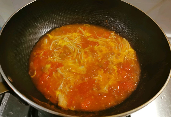 金针菇番茄浓汤