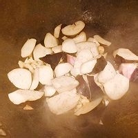 蒜香酱焖茄子制作