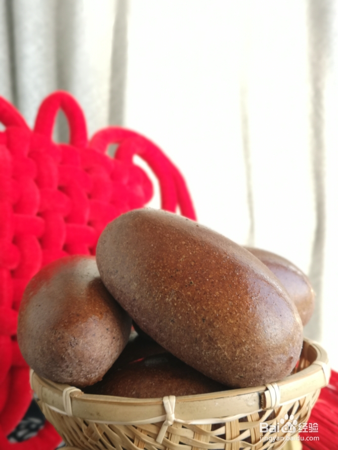 好吃到哭的黑米汉堡胚