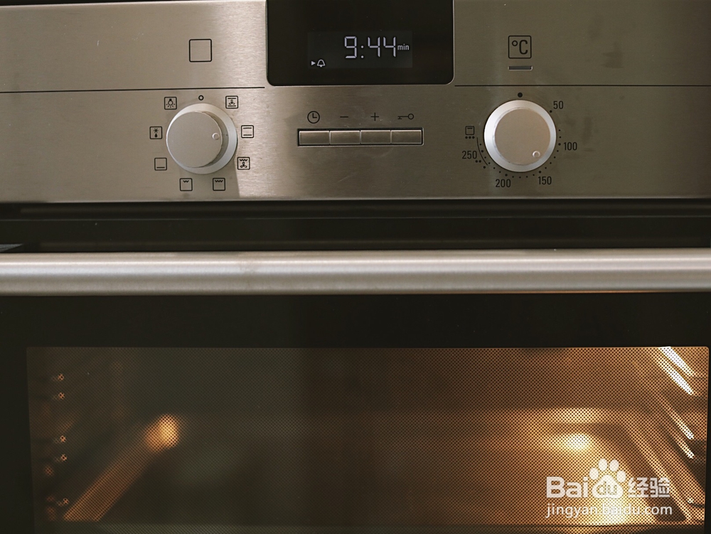 好吃不腻的奶油水果裸蛋糕