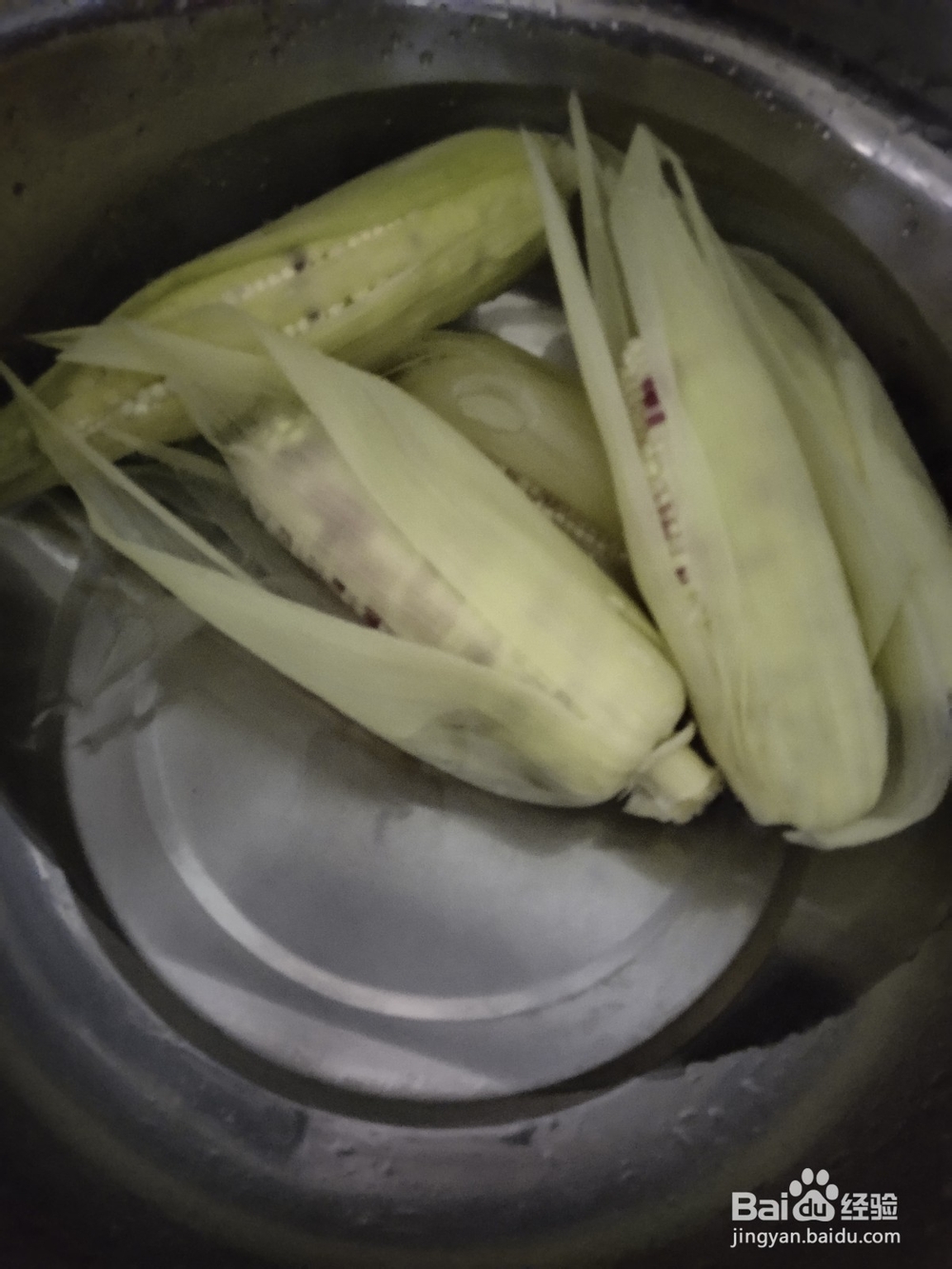 原来玉米这么煮口感最好吃