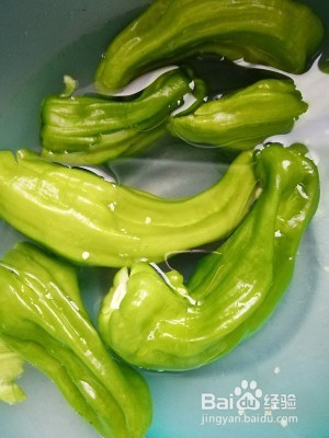 养生食补下饭菜青椒肉丝的做法