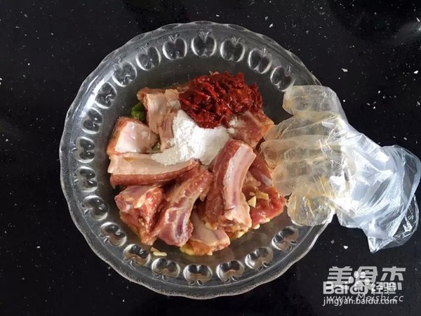 小米辣酱蒸排骨