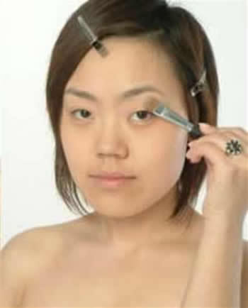 教你如何画眼妆的技巧