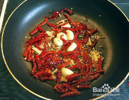 如何制作辣子鸡