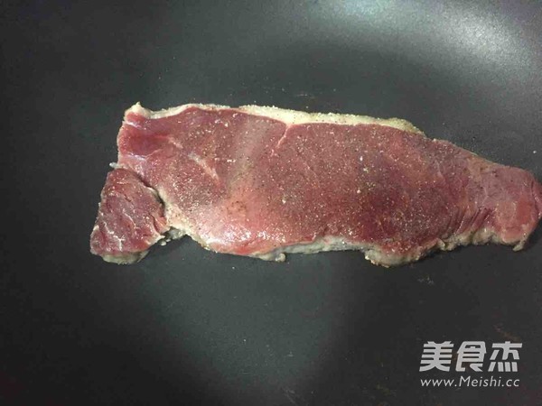 七分熟肋眼牛排