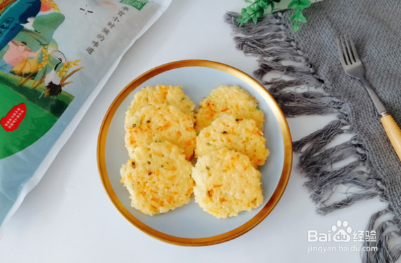 如何制作鸡蛋香煎米饼