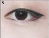 单眼皮烟熏妆的化妆技巧