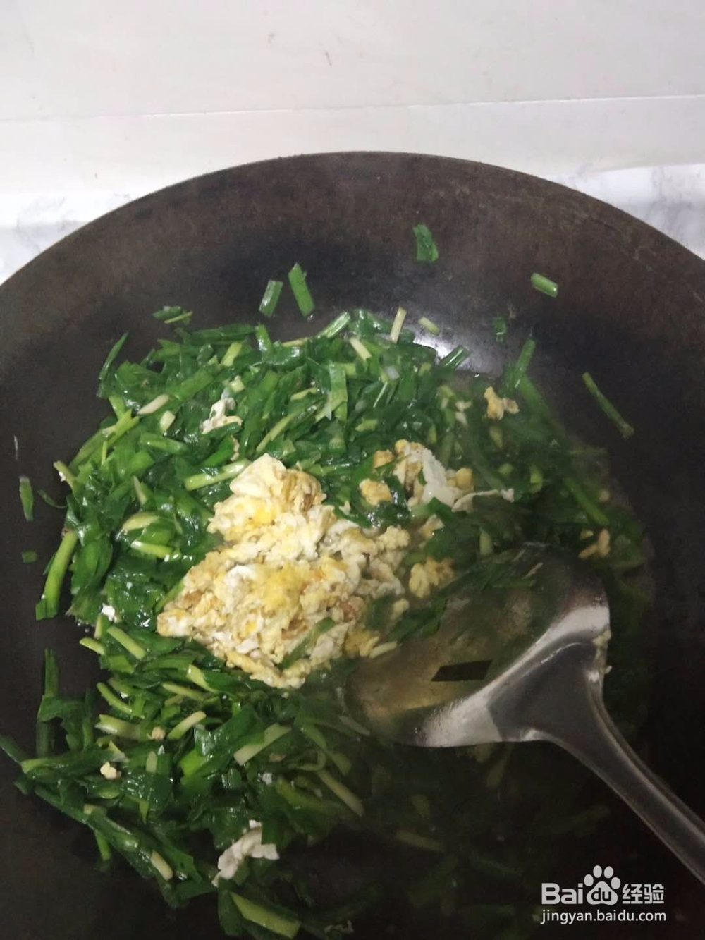 如何制作美味韭菜炒鸡蛋